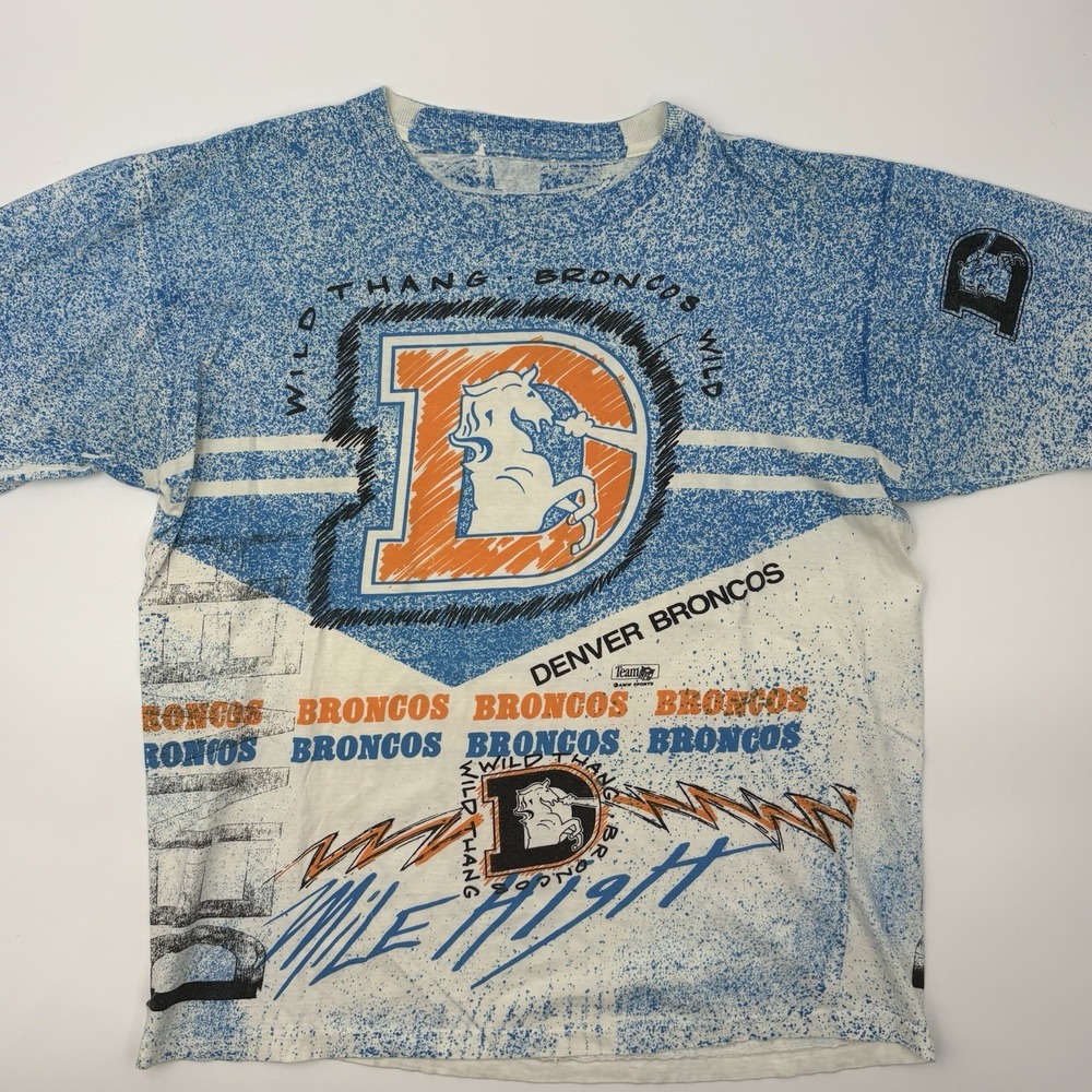 AMW Sports Denver Broncos 1990s AOP Wild Thang T-Shirt Mens XL Blue White
